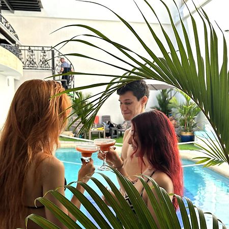 The View Hostel & Lounge Cali Bagian luar foto