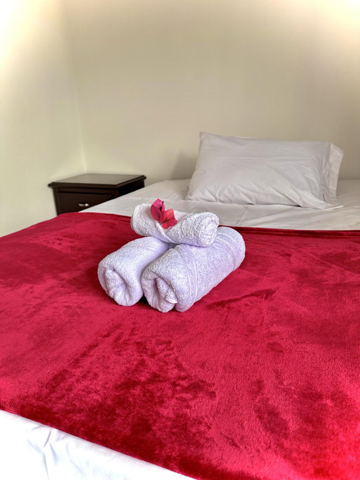 The View Hostel & Lounge Cali Bagian luar foto