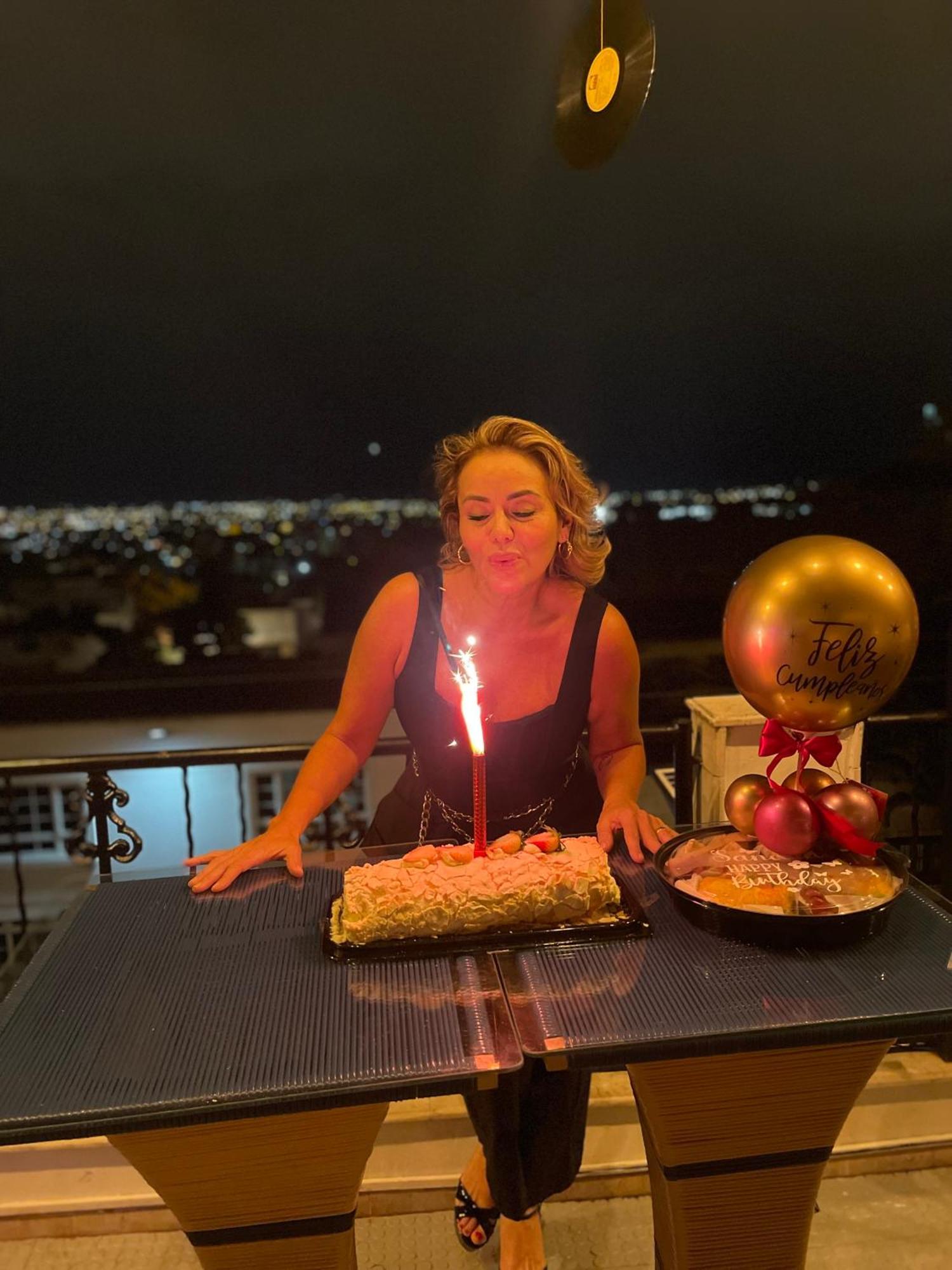 The View Hostel & Lounge Cali Bagian luar foto